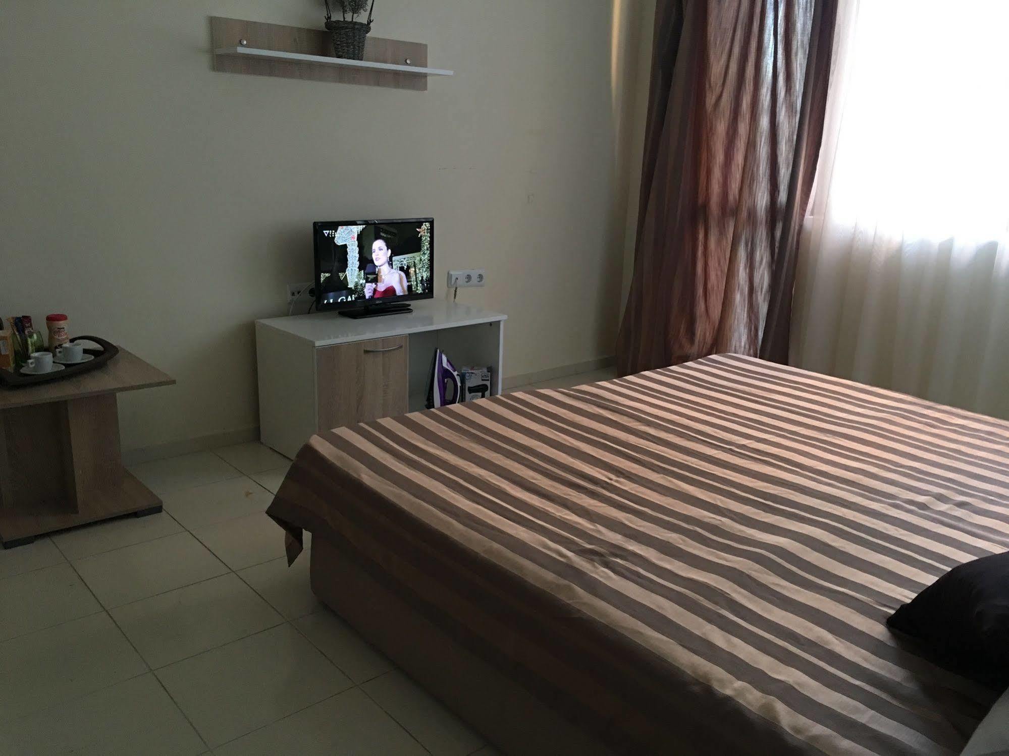 Arizona Del Mar Apartman Pomorie Kültér fotó